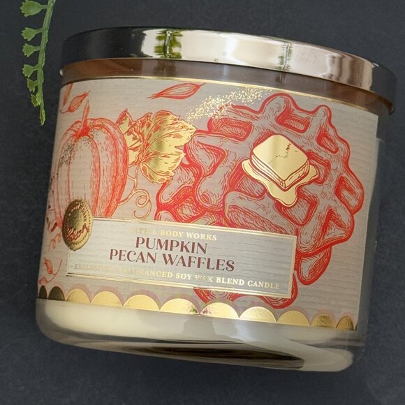 BBW Pumpkin Pecan Waffles Bath & Body Works 3 Wick Candle - Picture 5 of 10